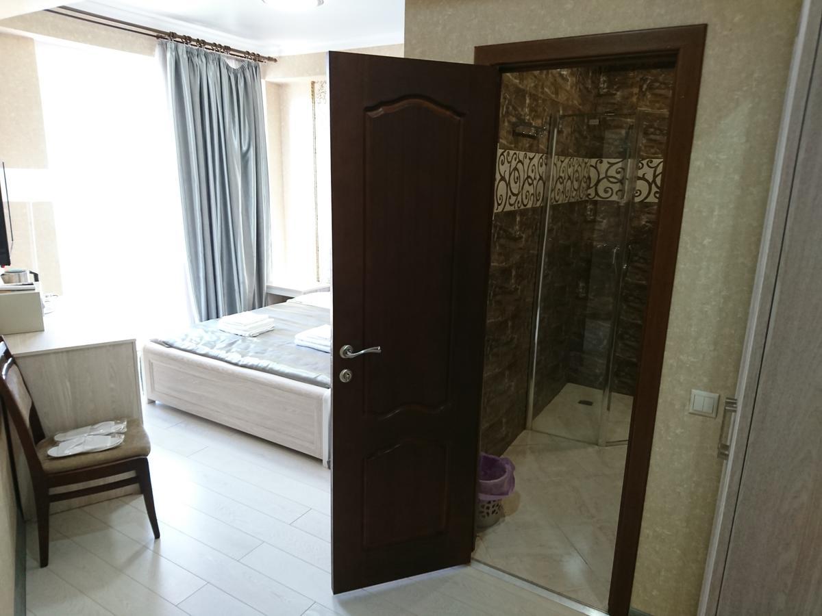 Gega Hotel Gagra Extérieur photo