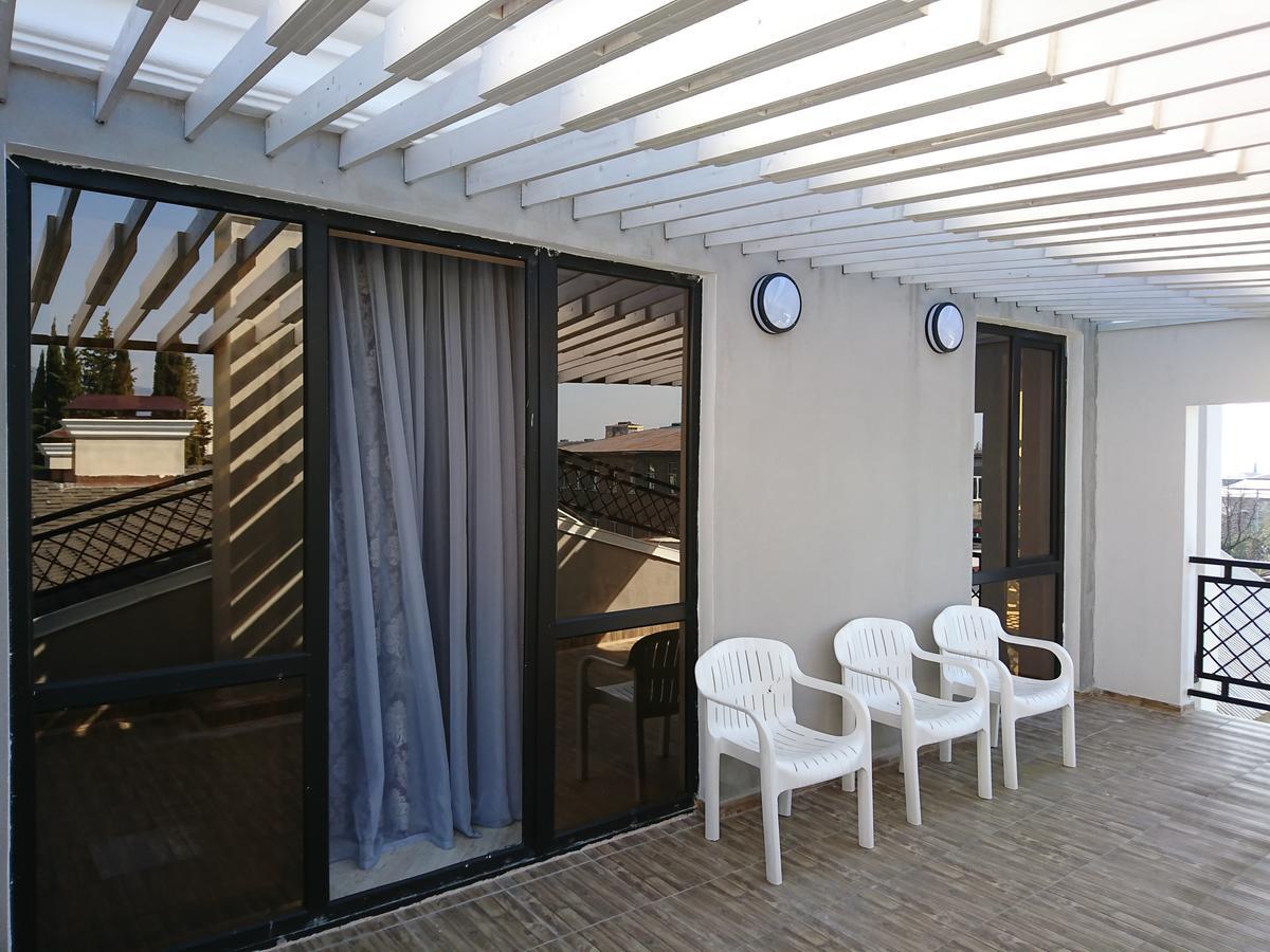 Gega Hotel Gagra Extérieur photo
